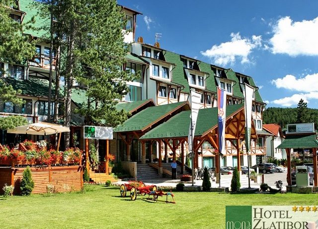 hotel-mona