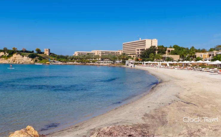 Sani Beach: Organizacija izleta i detalji o prestižnoj obali Halkidikija