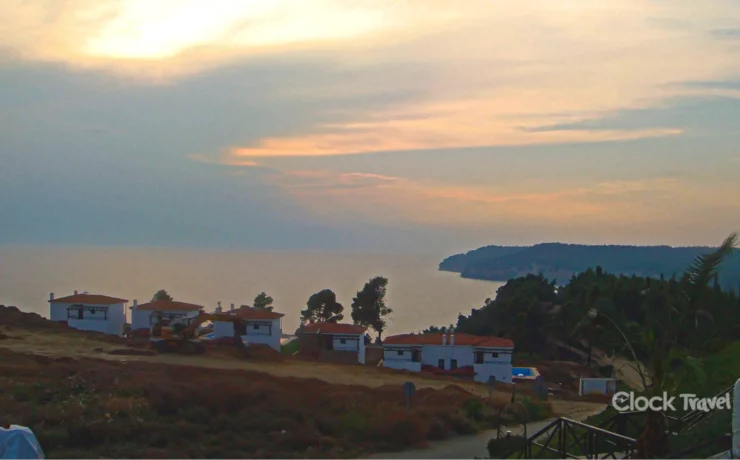 Elani Beach: kompletan vodič o mirnoj plaži zapadne Kasandre